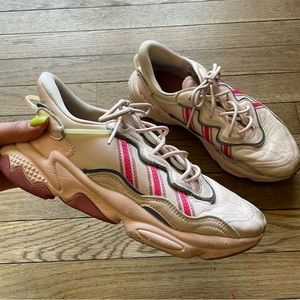 Adidas Ozweego Size 8 Women's Icy Pink Real Pink Maroon EE5719